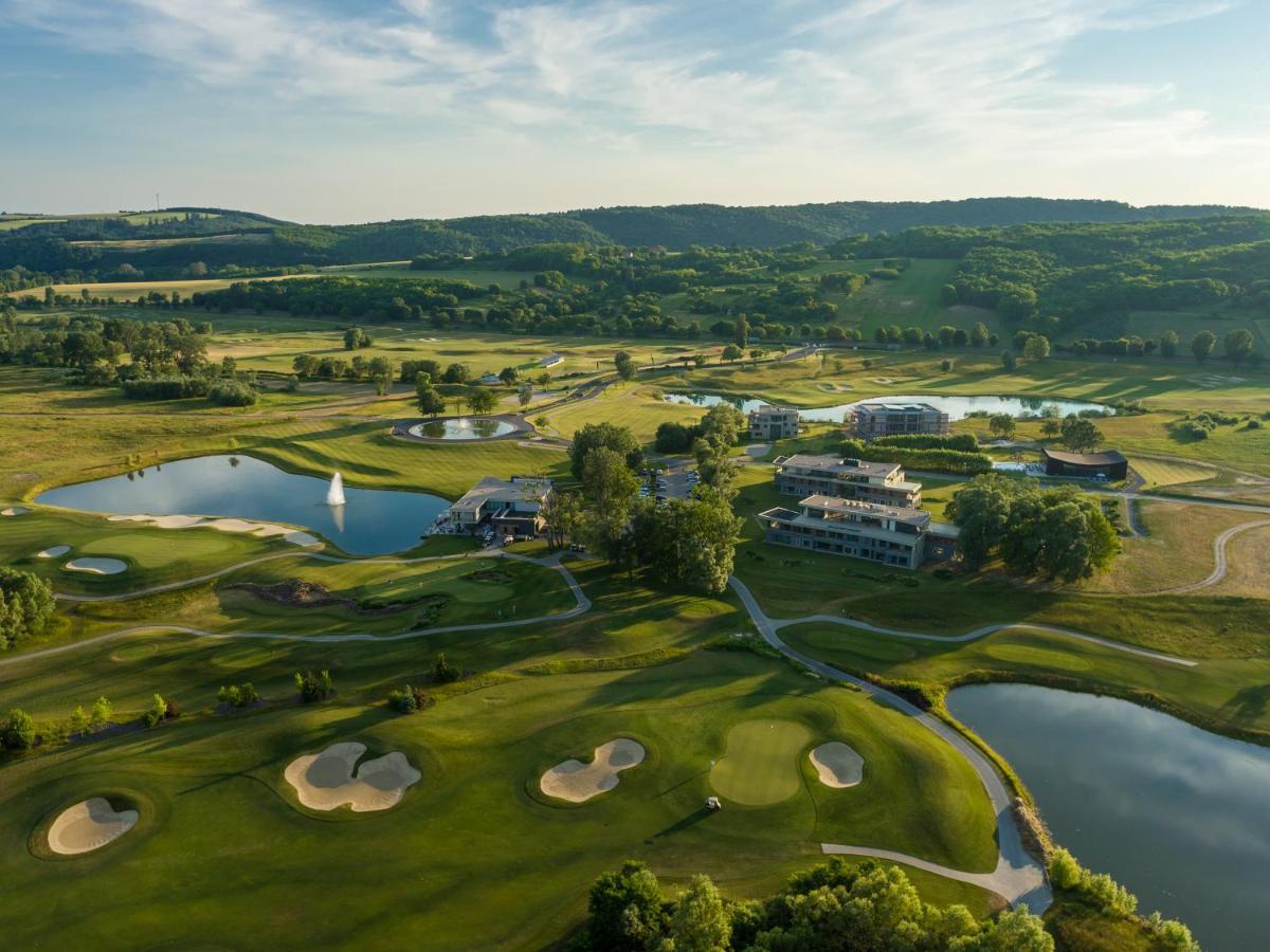Zala Springs Golf Resort Zalacsány Eksteriør bilde